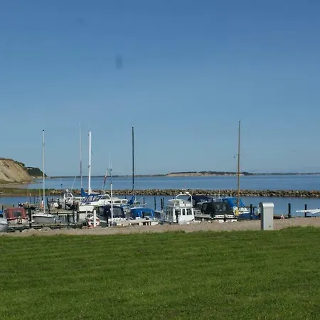 Hyggeligt Ved Havn *